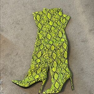 Shoe Dazzle Neon Snake Print Heeled Boots